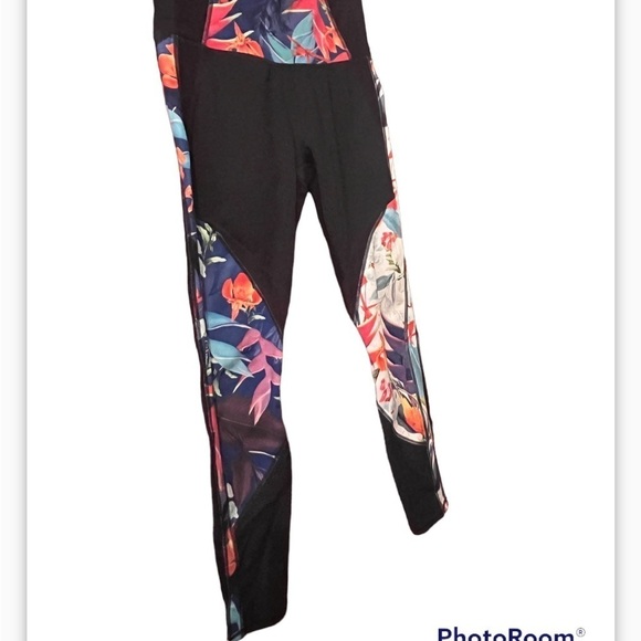 Athleta Tropical Precision Mesh Ankle Tight Sz Medium Athletic Leggings - Picture 3 of 11